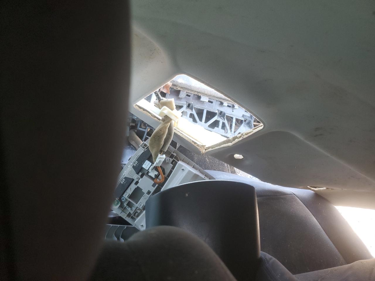 Nissan Rogue S Image 7