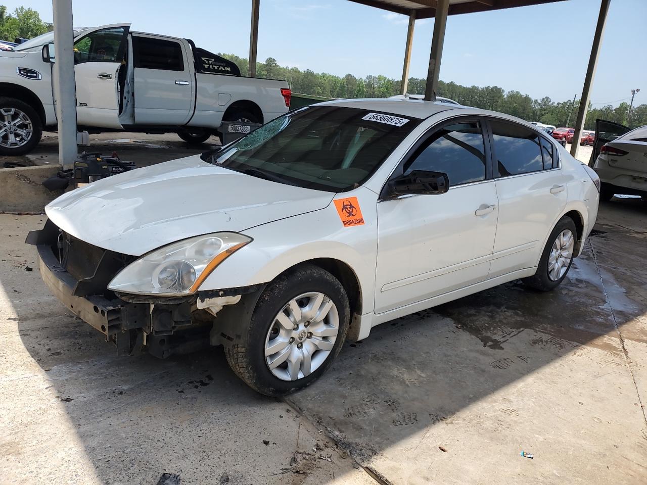 Nissan Altima Base Image 1