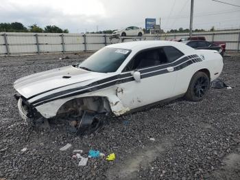  Salvage Dodge Challenger