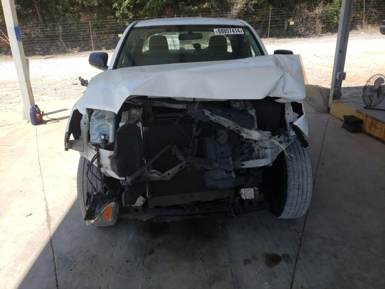 Toyota Tacoma Access Cab Image 4