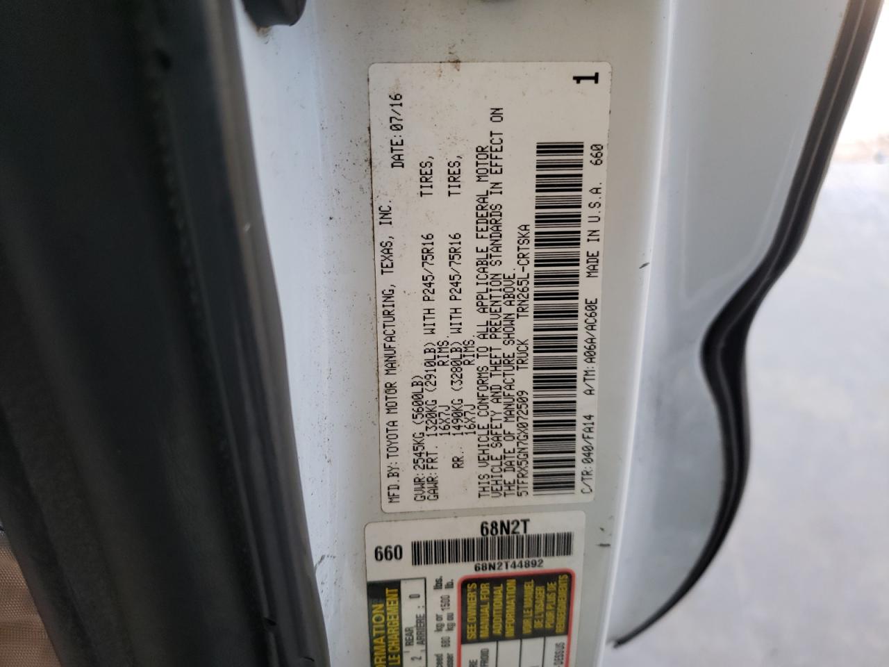 Toyota Tacoma Access Cab Image 9