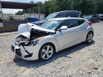  Salvage Hyundai VELOSTER