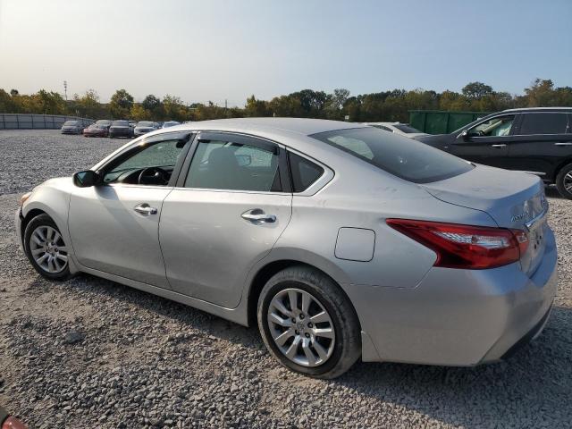 Nissan Altima 2.5 Image 9