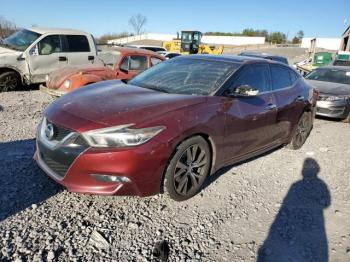  Salvage Nissan Maxima