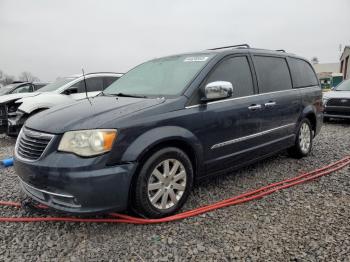  Salvage Chrysler Minivan