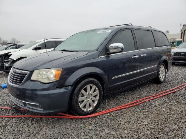  Salvage Chrysler Minivan