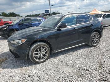  Salvage Alfa Romeo Stelvio