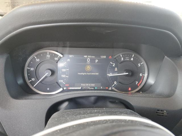 Jaguar XE S Image 10