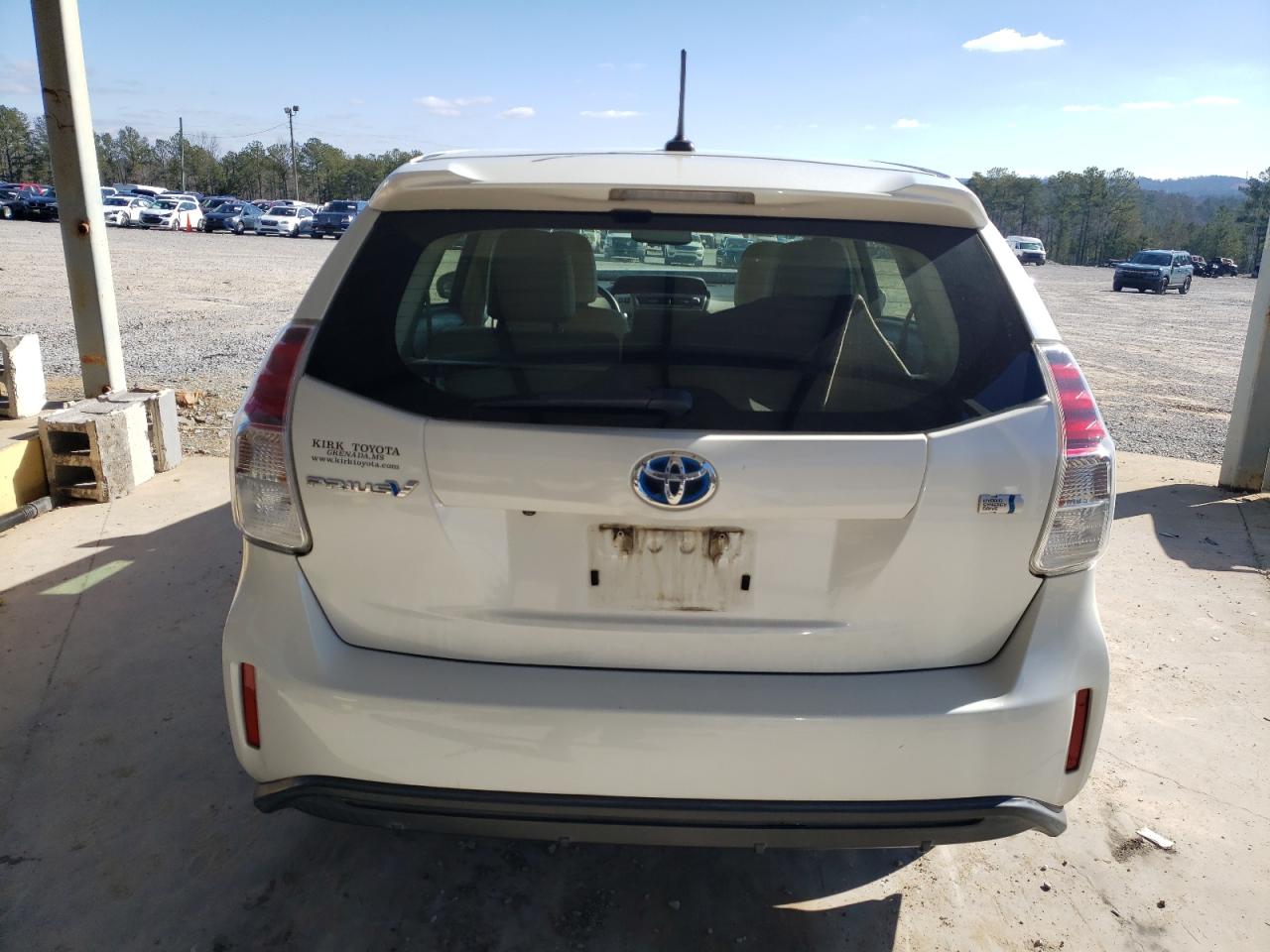 Toyota Prius Image 11