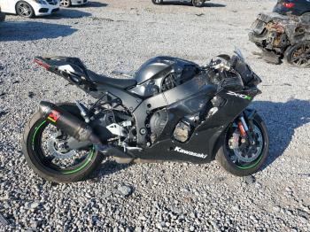  Salvage Kawasaki Zx1002 M