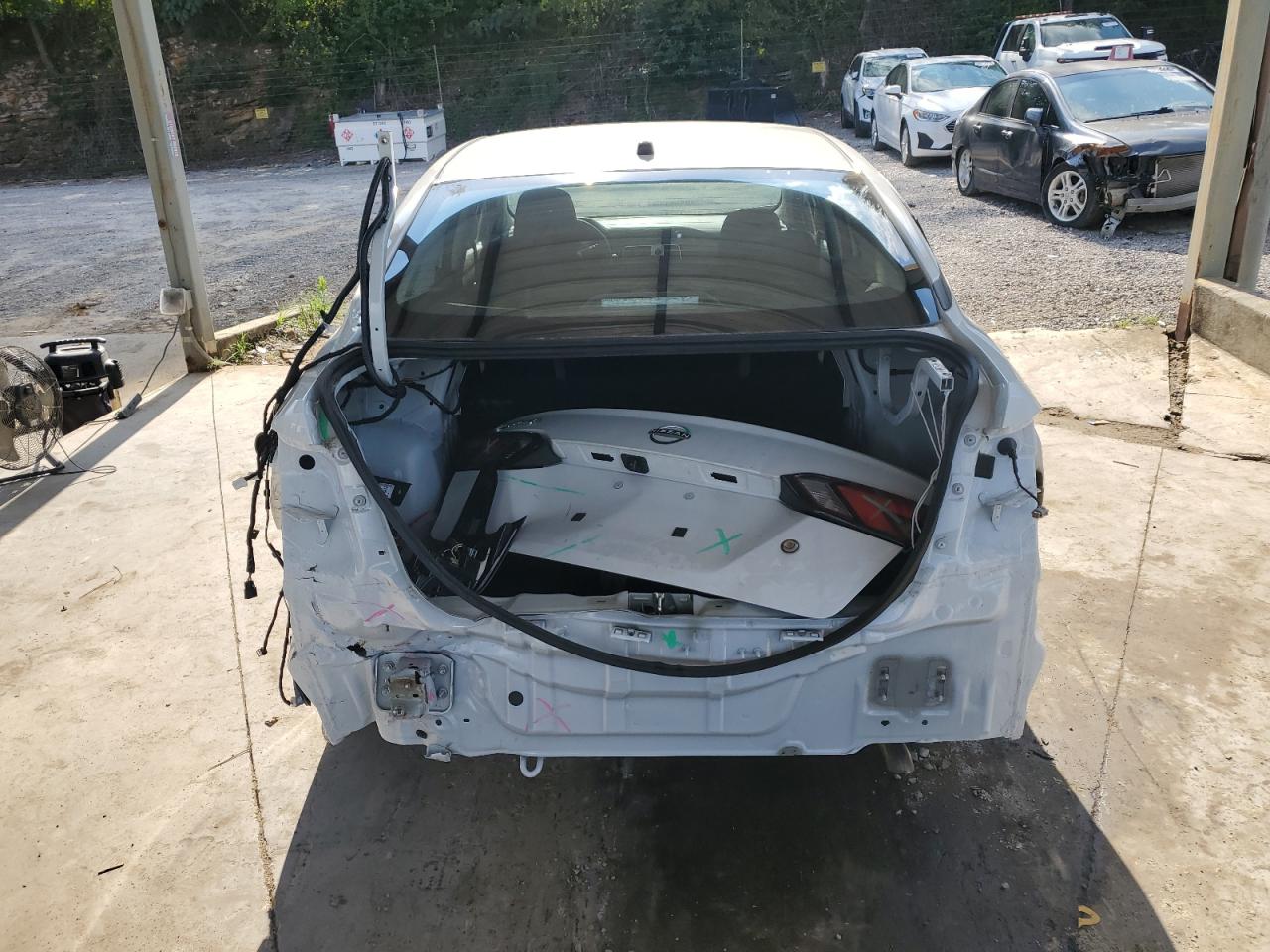 Nissan Versa S Image 6