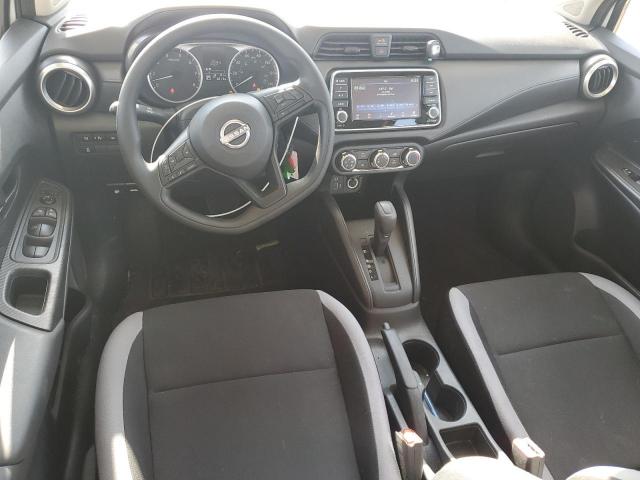 Nissan Versa S Image 8