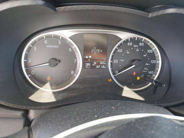 Nissan Versa S Image 10