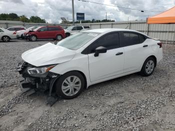  Salvage Nissan Versa