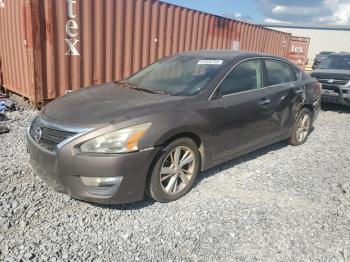  Salvage Nissan Altima