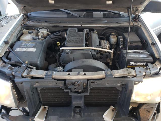 GMC Envoy Xl Image 6