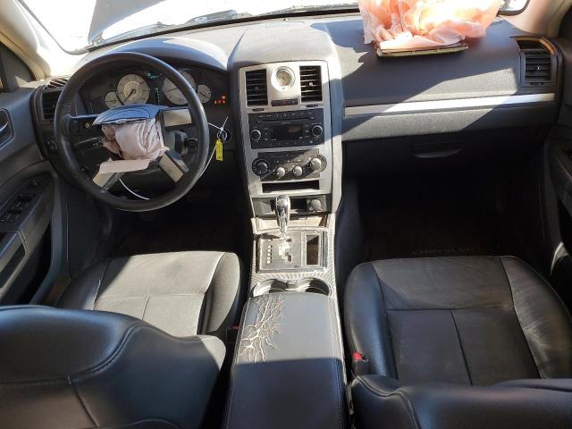 Chrysler 300 Touring Image 3