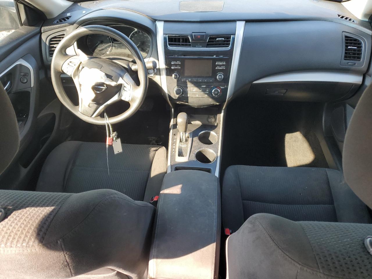 Nissan Altima 2.5 Image 12