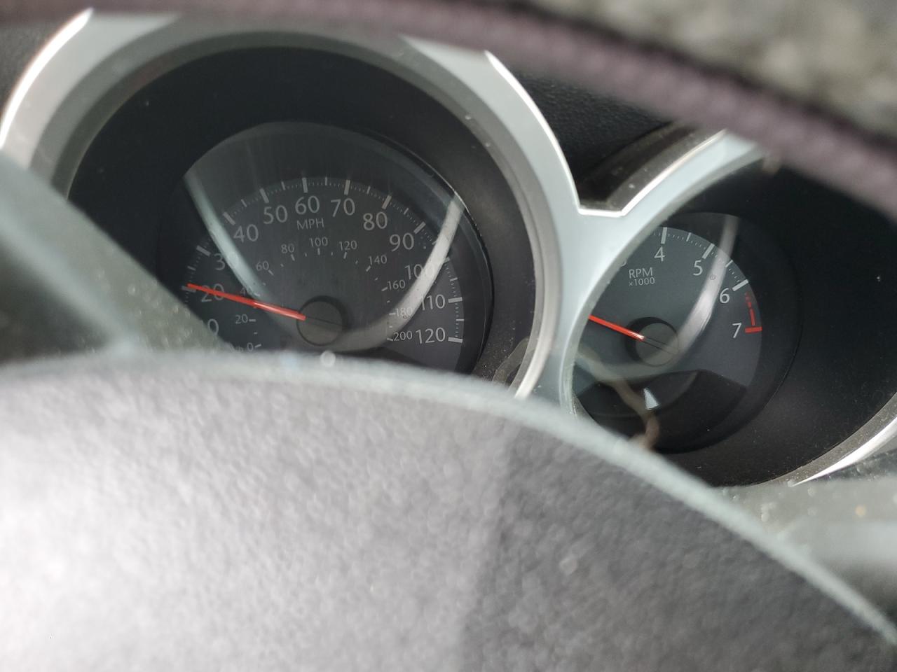 Chrysler Sebring Limited Image 8