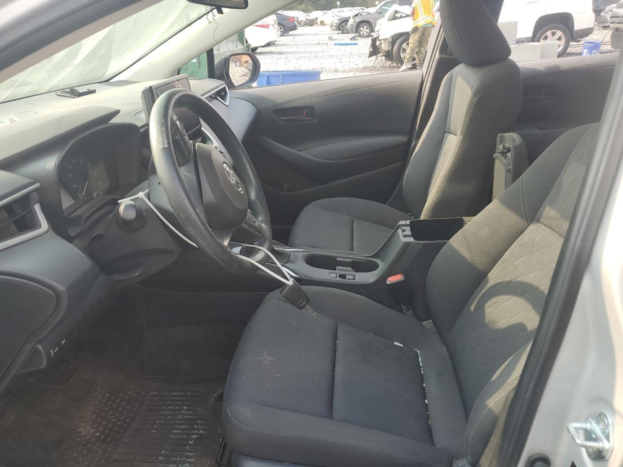 Toyota Corolla Le Image 7