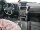 GMC Yukon Denali Image 6