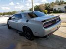 Dodge Challenger Sxt Image 6
