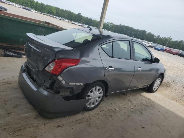 Nissan Versa S Image 2