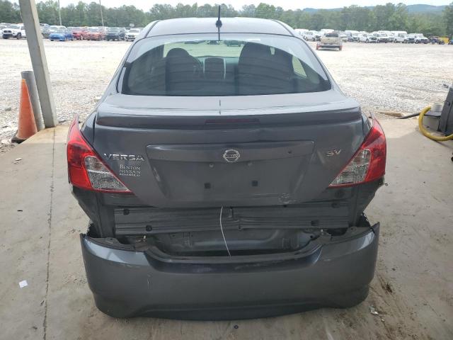 Nissan Versa S Image 6