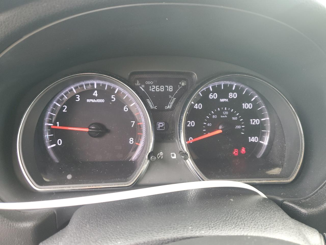 Nissan Versa S Image 9