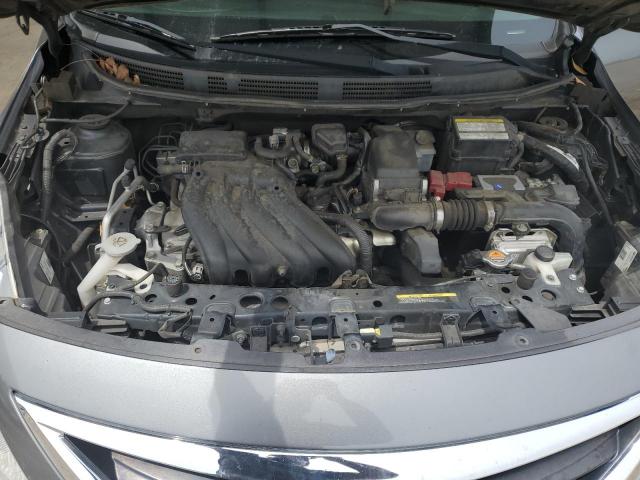 Nissan Versa S Image 12