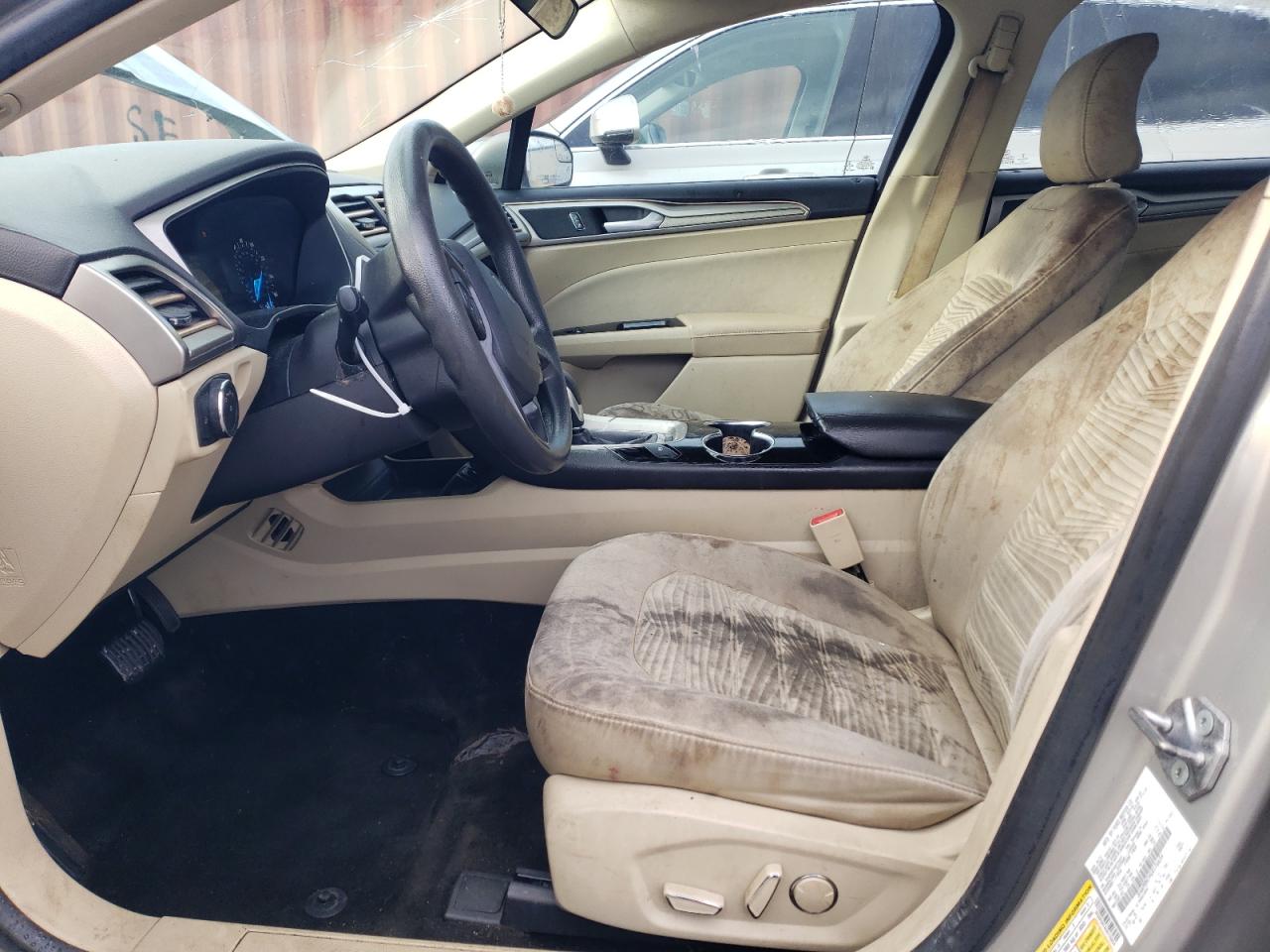 Ford Fusion Se Image 7