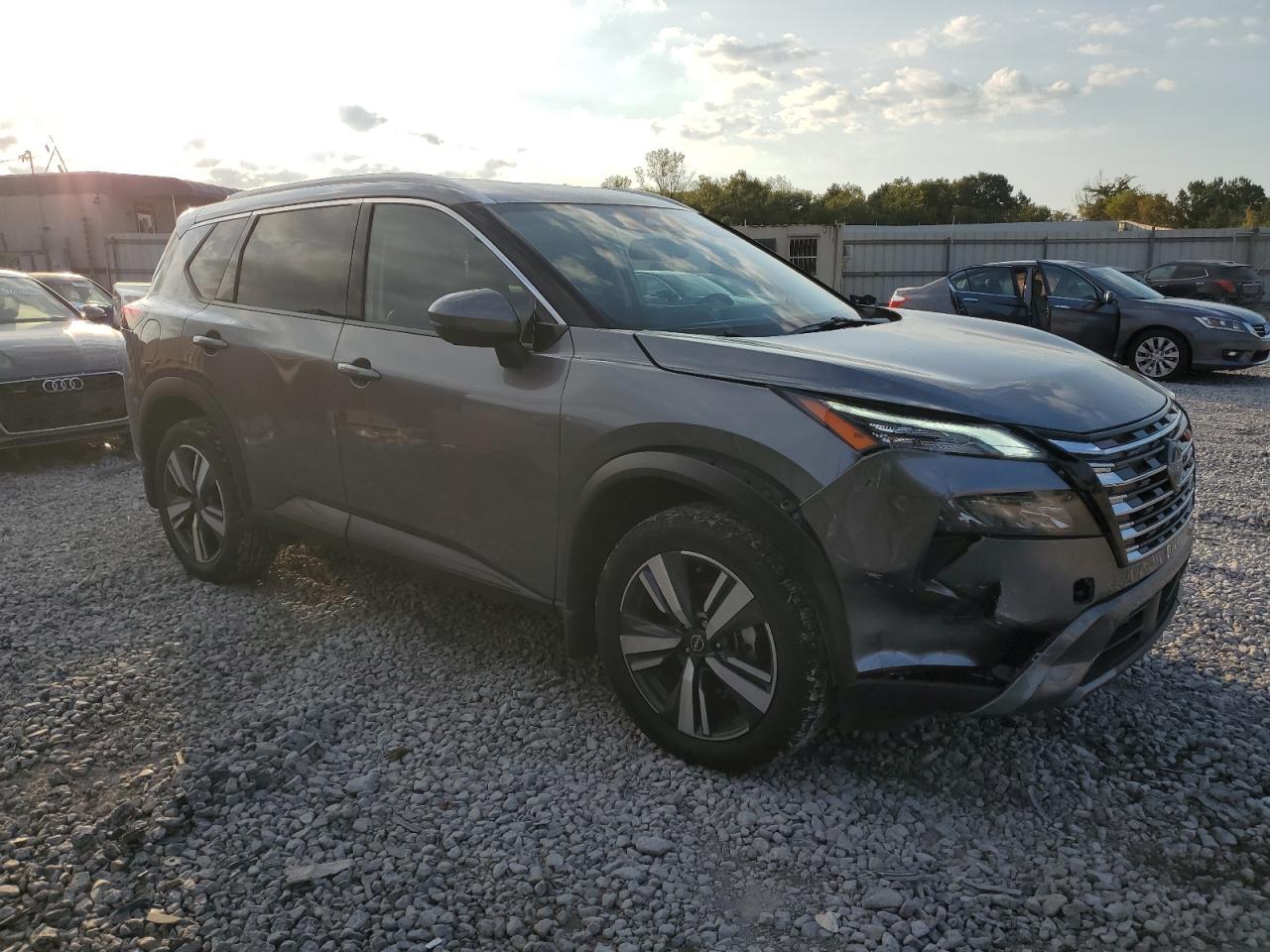 Nissan Rogue Sl Image 3
