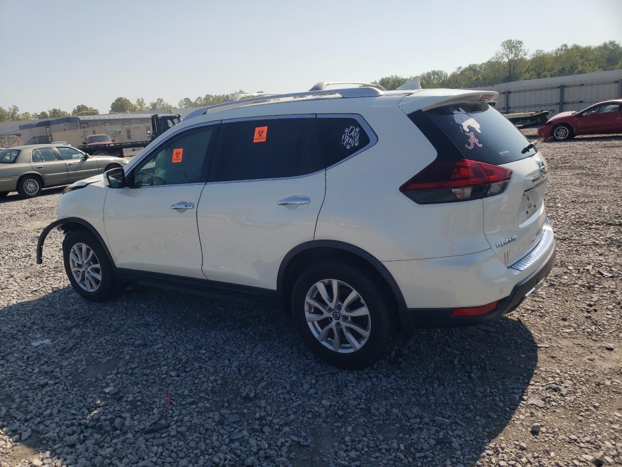 Nissan Rogue S Image 2