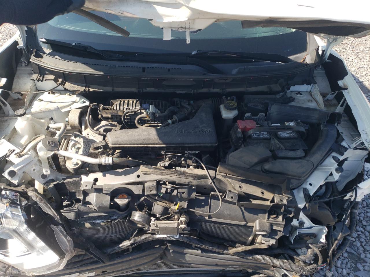 Nissan Rogue S Image 8