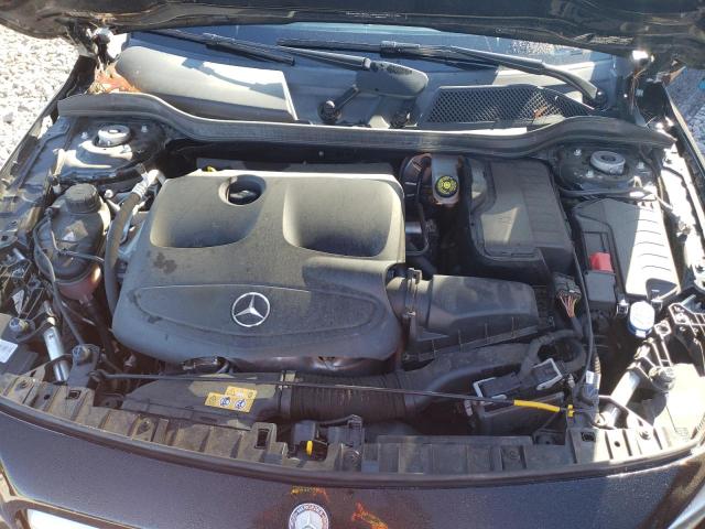 Mercedes-Benz GLA 250 Image 11