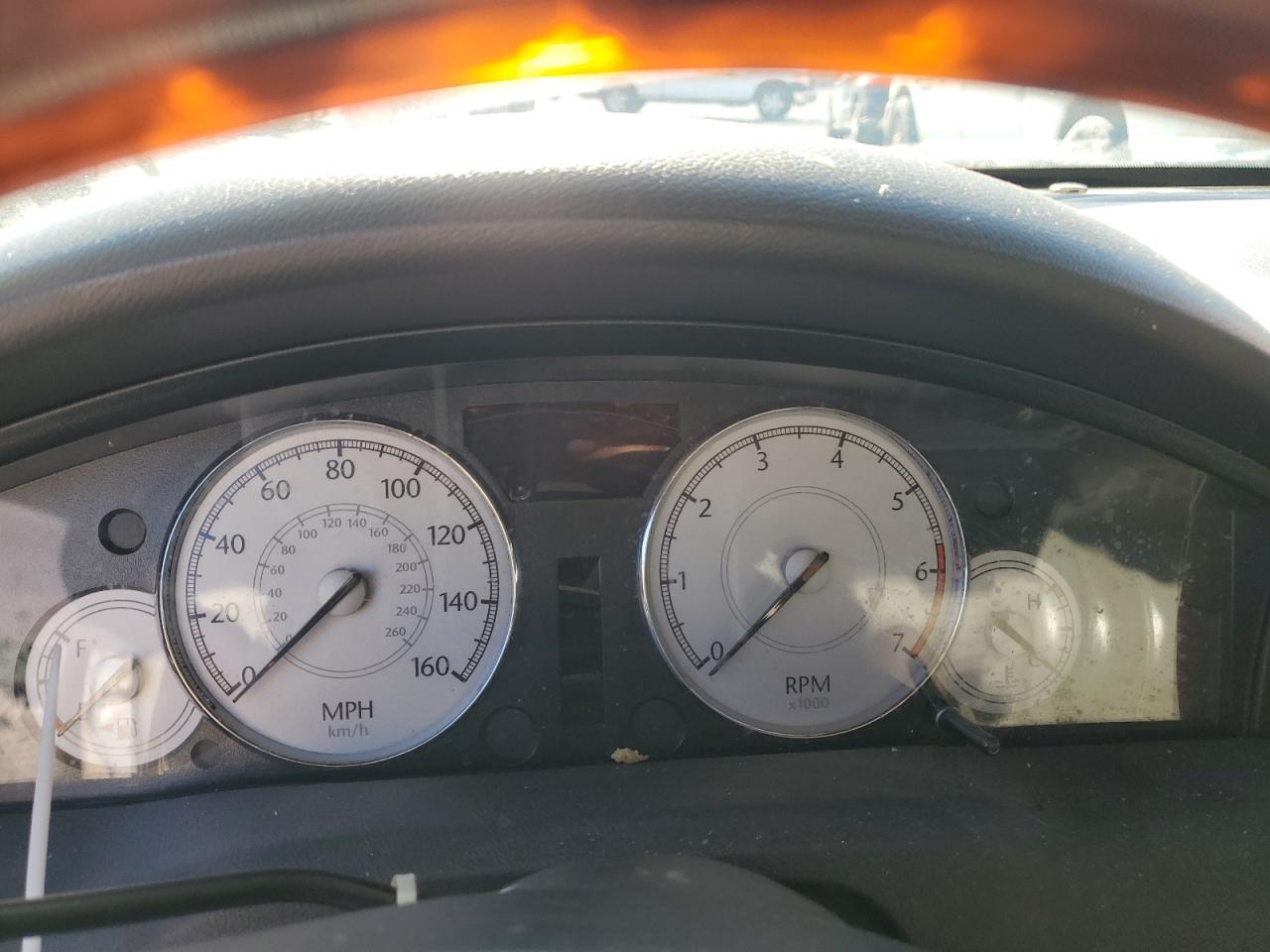 Chrysler 300 Image 9