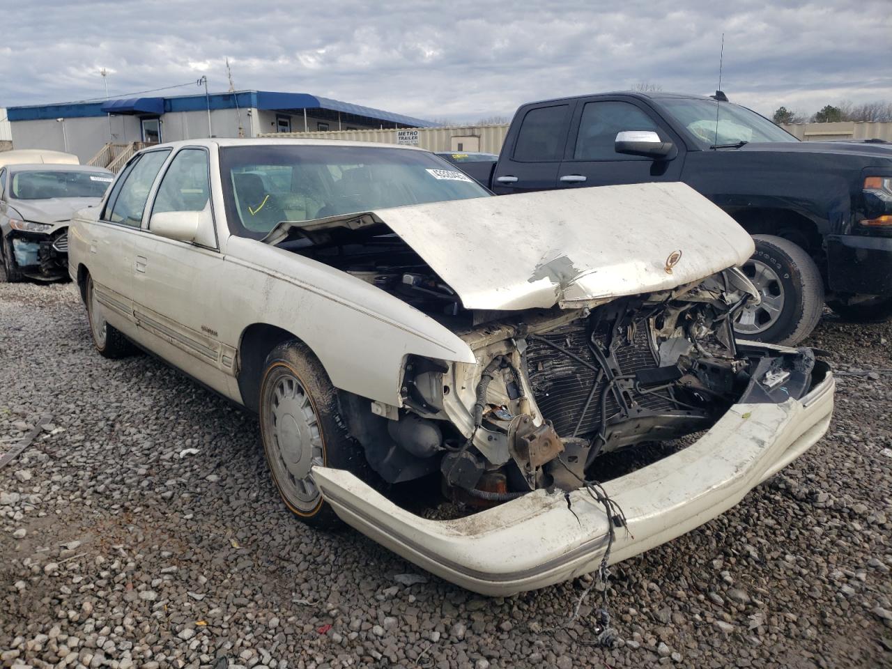 Cadillac DeVille Image 11