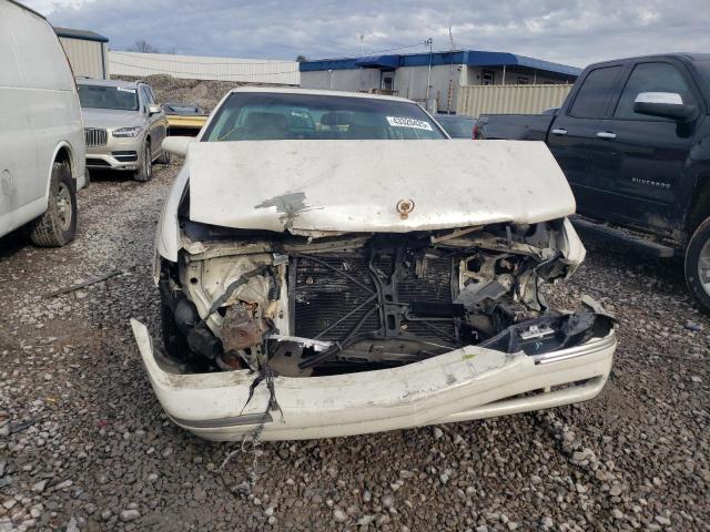 Cadillac DeVille Image 8