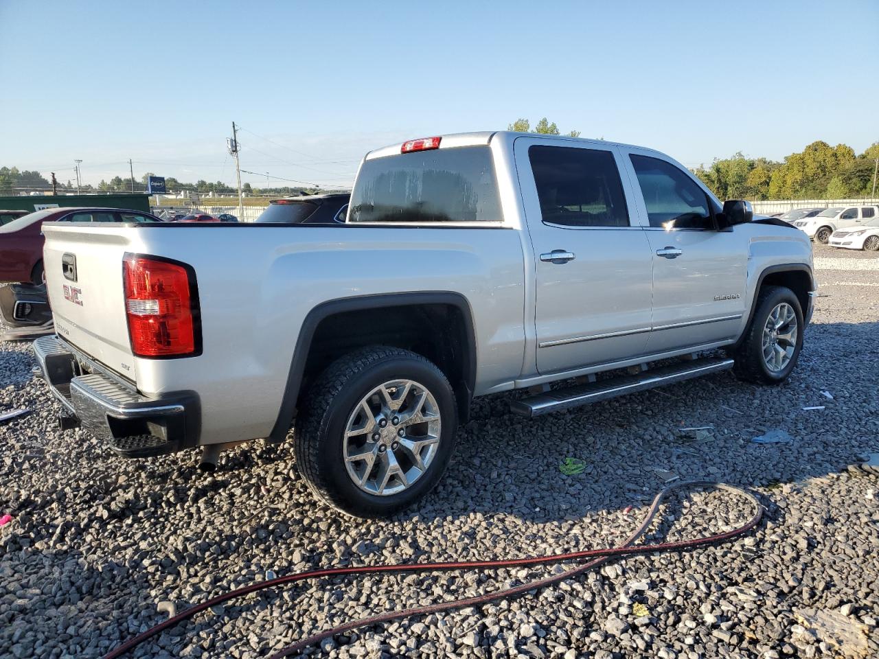 GMC Sierra C1500 Slt Image 4