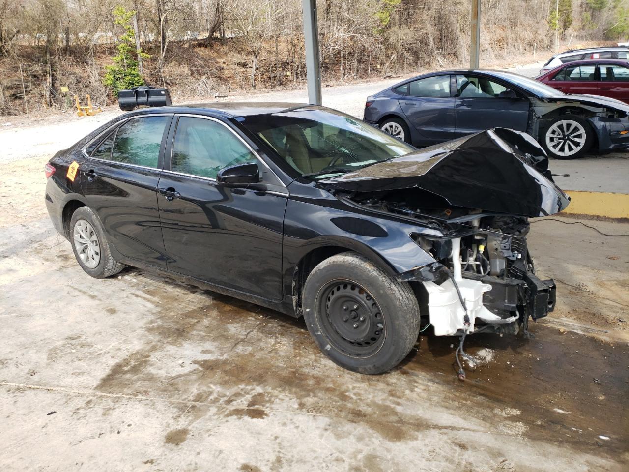 Toyota Camry Le Image 10
