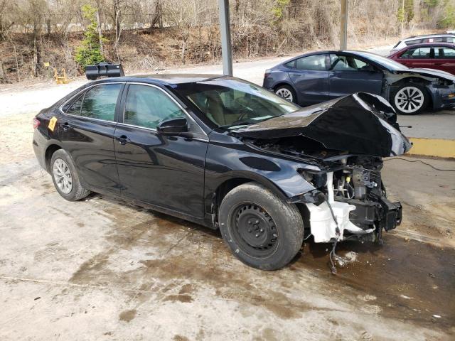 Toyota Camry Le Image 10