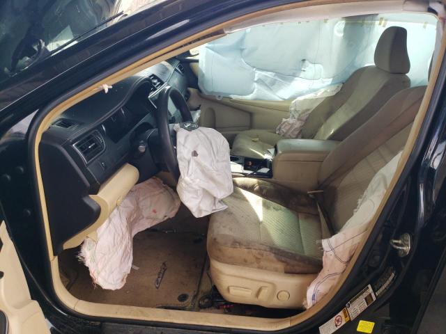 Toyota Camry Le Image 3