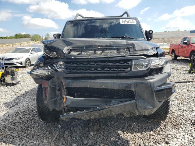 Toyota FJ Cruiser Image 10