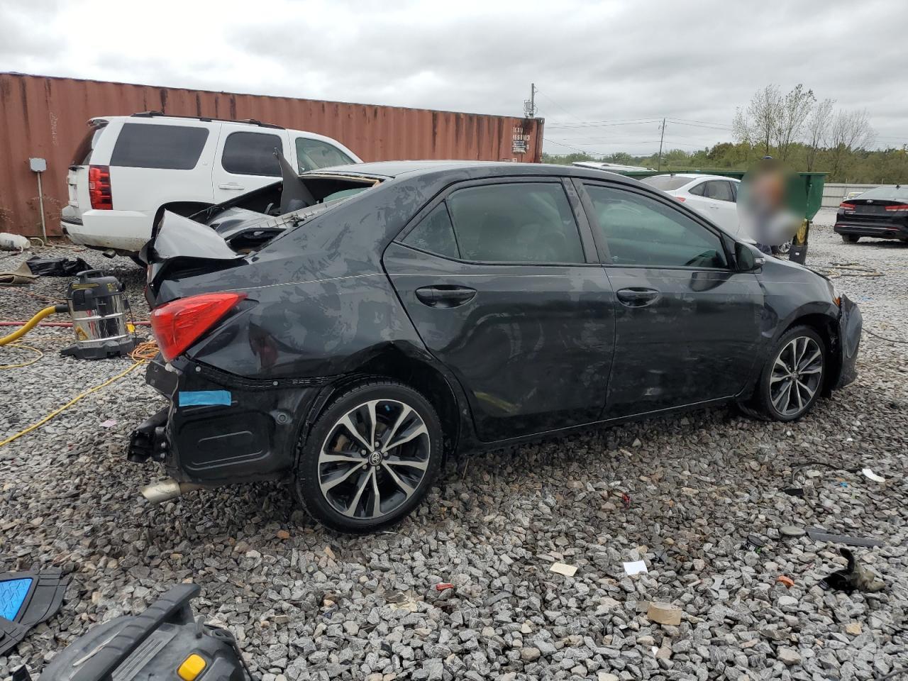 Toyota Corolla L Image 6