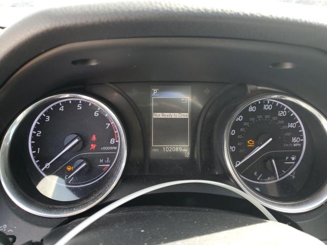 Toyota Camry Se Image 10