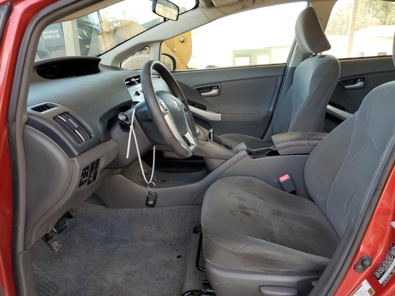 Toyota Prius Image 11