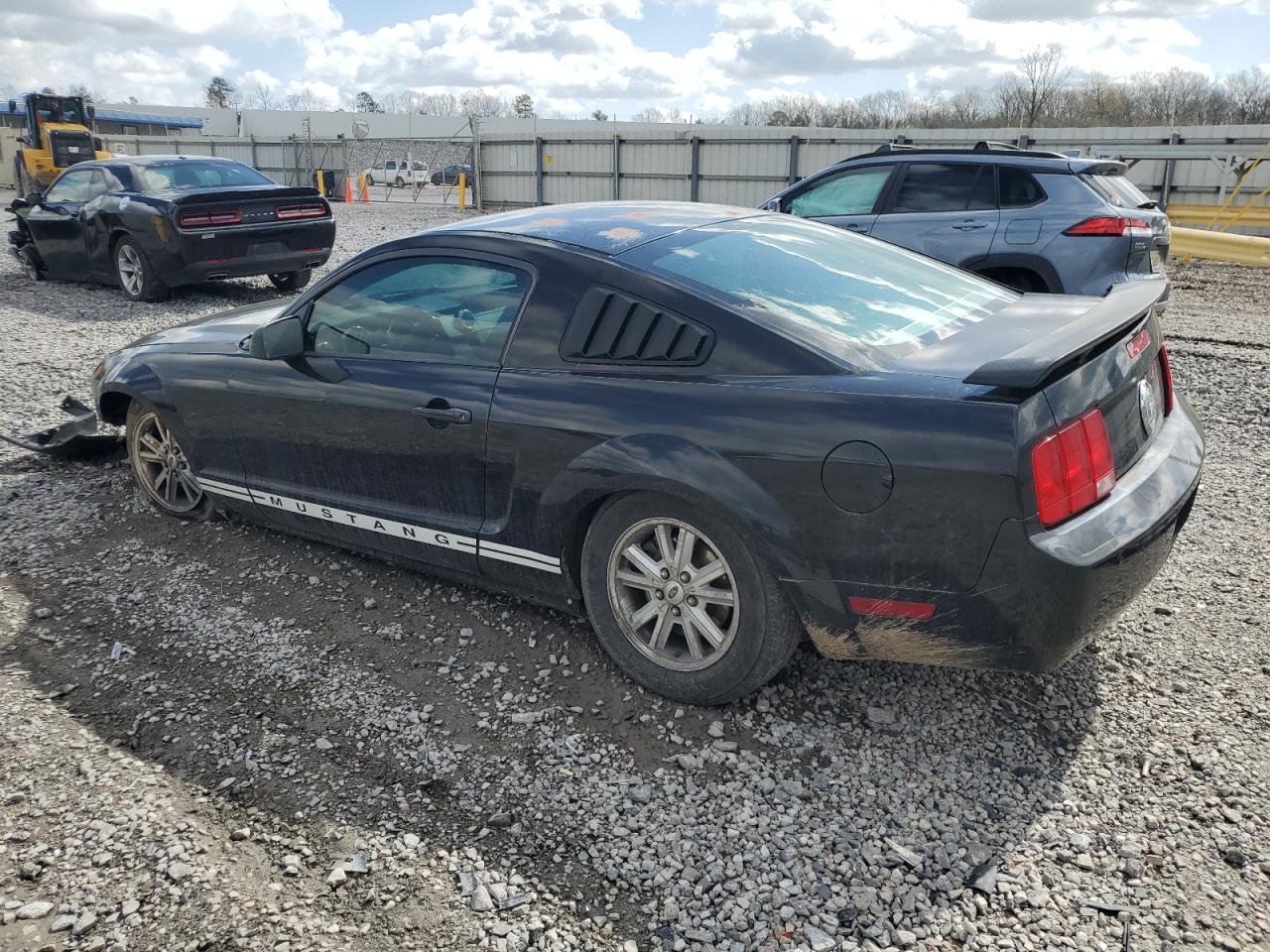 Ford Mustang Image 12