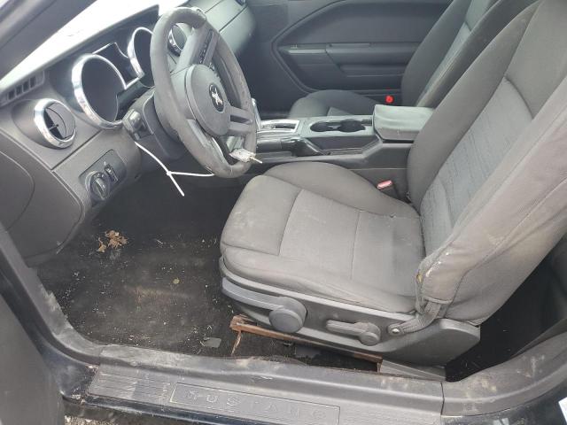 Ford Mustang Image 3