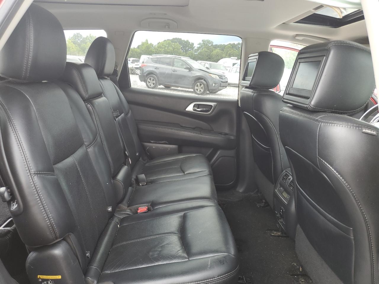 Nissan Pathfinder S Image 9