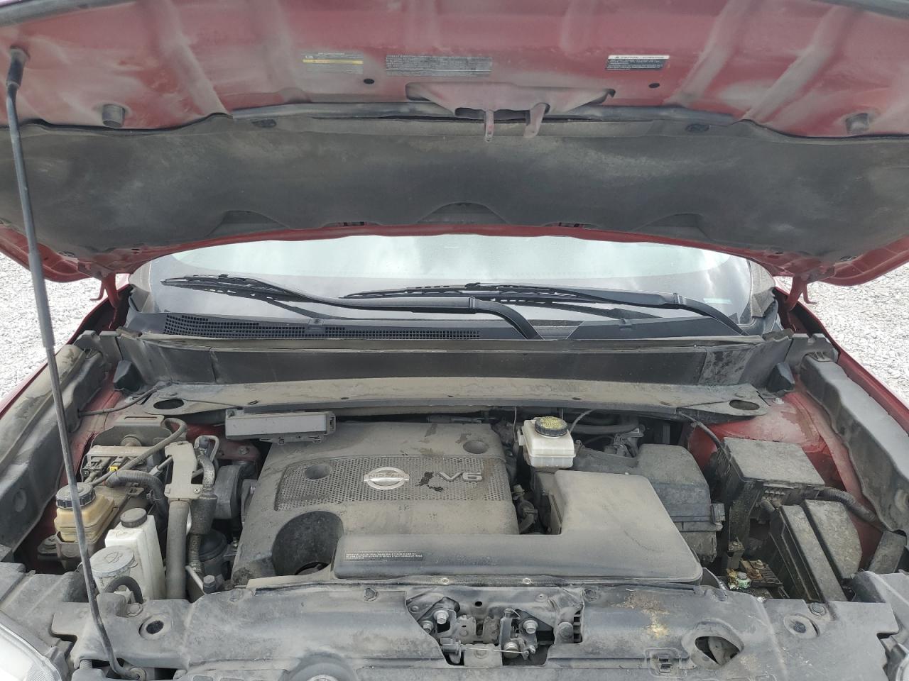 Nissan Pathfinder S Image 6